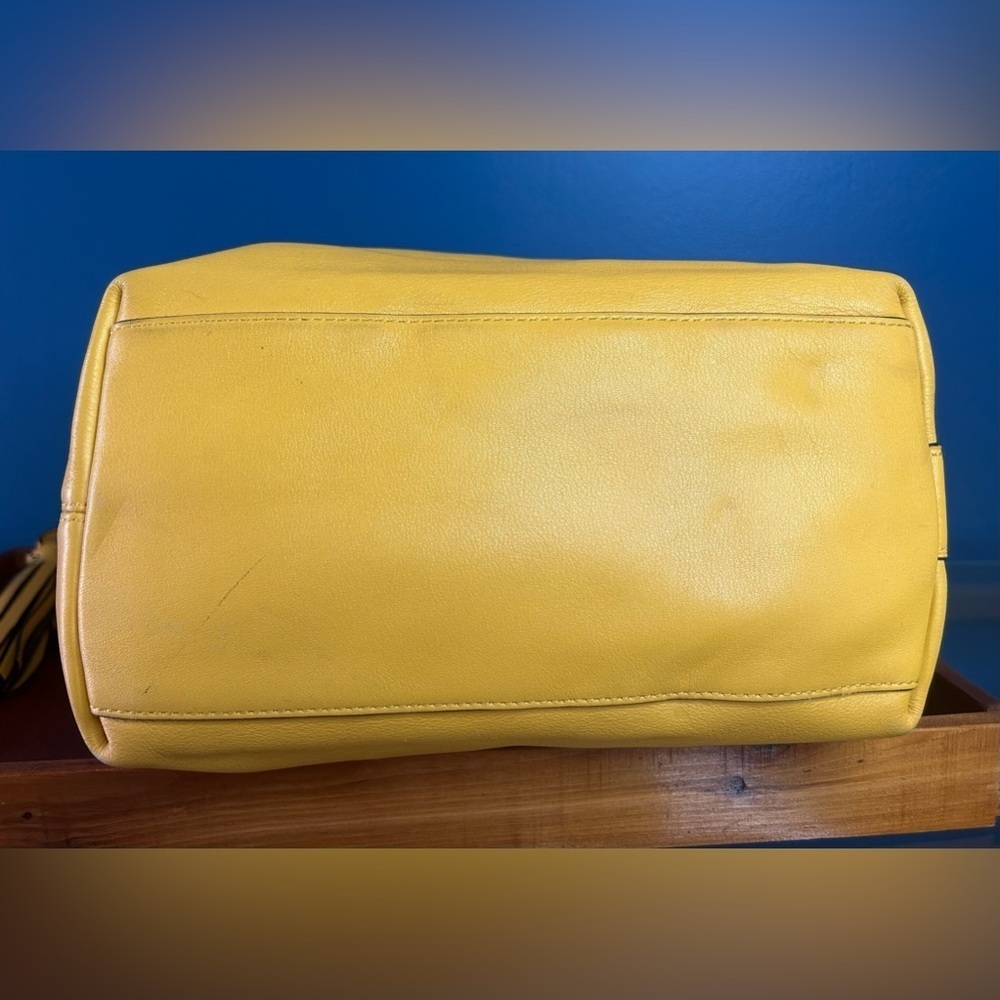 Coach Legacy Sunflower Yellow Duffel with Tassels 19889 EUC - Picture 12 of 15